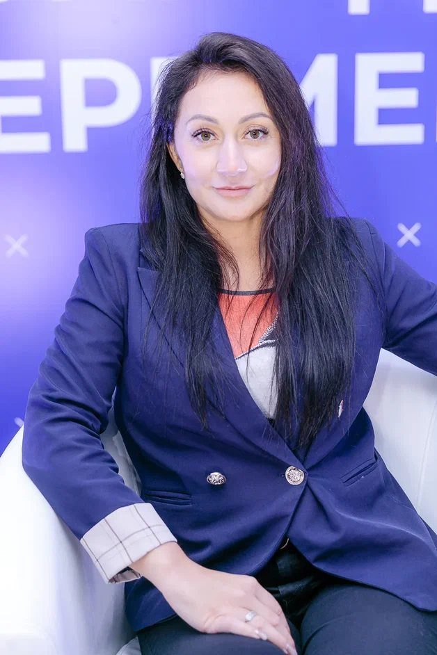Евгения Хрячкова